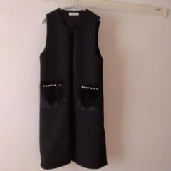 黒 ファー付きポケット ジレ