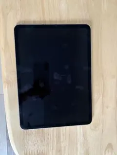 iPad Pro 11㌅ 第二世代 本体（傷あり） - メルカリ