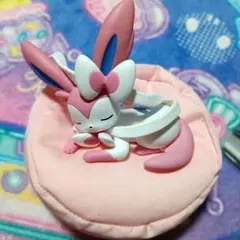 ポケモン Holly Box イーブイたちおやすみフィギュア ニンフィア