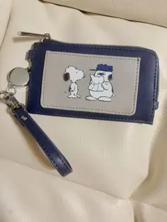 PEANUTS パスケース 定期入れ リール付き ネイビー
