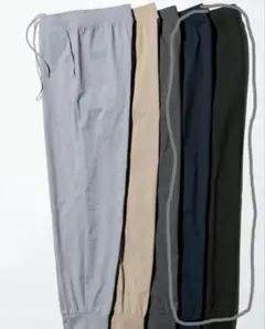 専用UNIQLO　ウルトラストレッチアクティブジョガーパンツ　ブラック　ネイビー