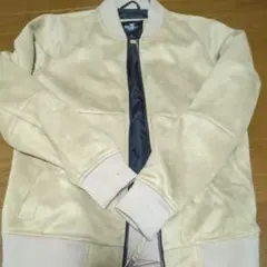 HOLLISTER ベージュ ジャンパー Sサイズ