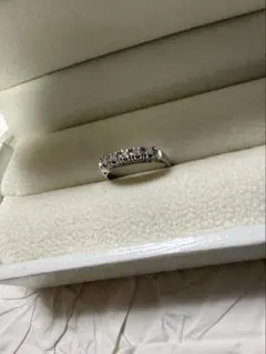 天然ダイヤモンド0.7ct VSクラス一文字デザインpt950 GSTVリング