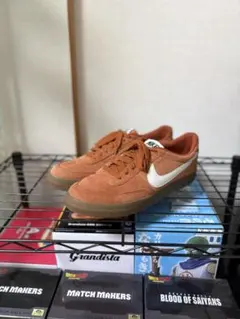 NIKE スニーカー キルショット ブラウンのサムネイル
