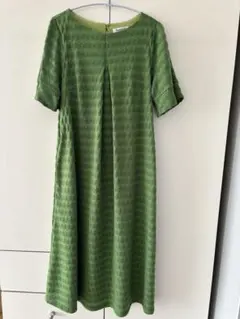JocomomoIaホコモモラ　グリーン半袖ワンピース