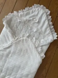 【美品】ベビーおくるみ ホワイト(アカチャンホンポ)