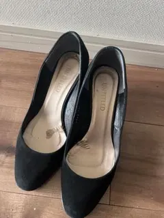 UNTITLED ブラック ウェッジソール パンプスのサムネイル
