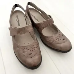 美品☆ハッシュパピー レザーストラップ コンフォート パンプス37☆23.5㎝のサムネイル