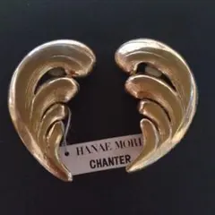 HANAE MORI　ハナエモリ　フェザーイヤリング　ヴィンテージ　　大ぶりのサムネイル