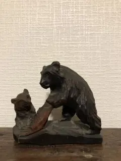 熊　木彫り