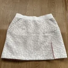 ニューバランス レオパード柄スウェットスカート