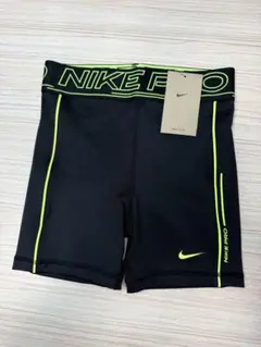 新品NIKE PRO Dri-FITショートタイツ インナーパンツ　　130cmのサムネイル
