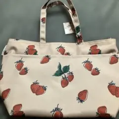 未使用　タグ付き イチゴ柄　いちごトートバック