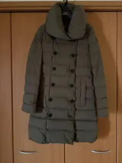 タトラス ダウンジャケット