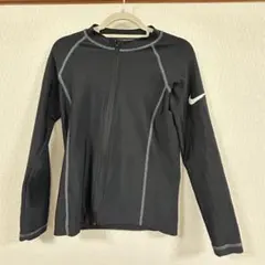 Nike ジップアップ長袖ラッシュガード 黒