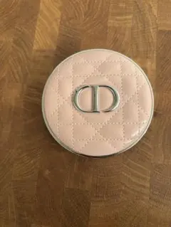 DIOR（ディオール）スキン フォーエヴァーイドラグロウクッション 1N