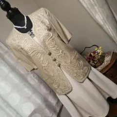 Leilian 上品で豪華 麻混イタリア製生地 ノーカラージャケット 美品