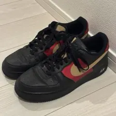 Nike Air Force 1 ブラック/レッド/ゴールド