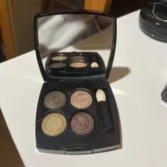 レキャトルオンブル342ルミエール　エ　オピュロンス　アイシャドウ