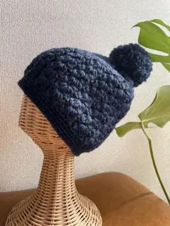 ダークブルー かぎ針編み 帽子 ポンポン付き♪♪