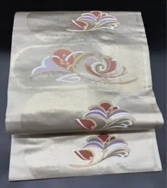 名古屋帯 洒落帯　高級　♢ 正絹　金糸　花柄　セミフォーマル　蝶　R413