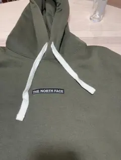 THE NORTH FACE パーカー カーキ
