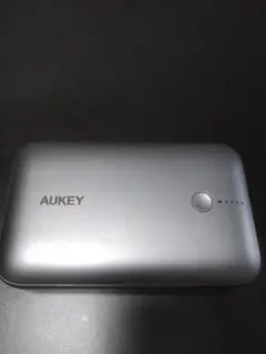 （極美品）AUKEY 20000mAh モバイルバッテリーのサムネイル