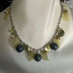 リーフモチーフ ネックレス