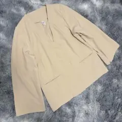 Louere ルエレ（L）ノーカラージャケット ベージュ シンプルのサムネイル