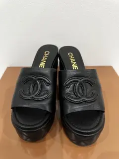 CHANEL サンダルのサムネイル