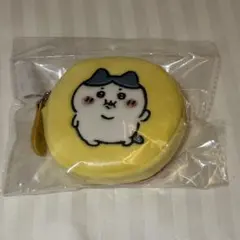 台湾限定　ちいかわ　ハチワレ　ぽっちゃり　セブンイレブン　ポーチ