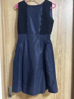 ネイビー レース付き スリーブレスドレス