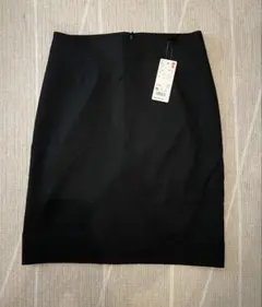 【新品未使用】ユニクロ　レディースストレッチスカート
