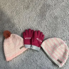 mont-bell 手袋とポンポン付き帽子セット