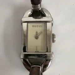 GUCCI グッチ レディース 腕時計 クォーツ レザー シルバー ヴィンテージ