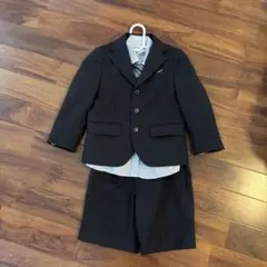 入学式の子供スーツ一式