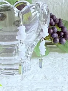 102：天然石のピアス　ハンドメイド