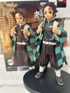 竈門炭治郎　我妻善逸　フィギュア