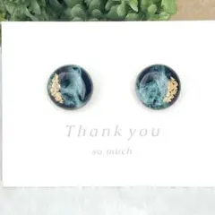 No.169　緑ラメマーブル　丸　ピアス/イヤリング　ハンドメイド　レジン