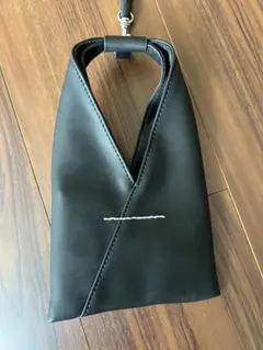 MM6 Maison Margielaメゾンマルジェラ スマホショルダー