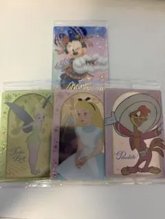 Disney Characters ウエハース ホログラムカード 4枚 未開封