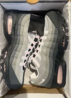 ナイキ ウィメンズ エアマックス 95 ビッグバブル　ピンクフォーム