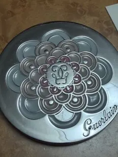 【美品】Guerlain ゲラン コンパクトミラーのサムネイル