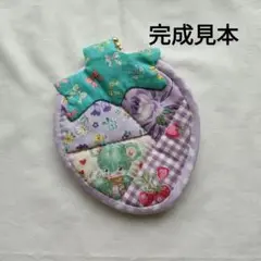 パッチワークキット　ストロベリーのポーチ
