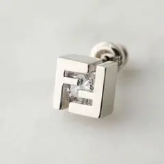 2026年最新】fendi ピアスの人気アイテム - メルカリ