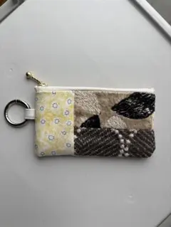 ミナペルホネン ポーチ ハンドメイド パッチワークのサムネイル