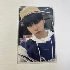 boynextdoor ジェヒョン ユニバ and トレカ