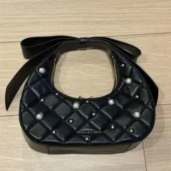 charles&keith ジェイニーキルトパール ハンドバッグ