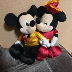 ミッキー、ミニーマウスぬいぐるみタグ付き