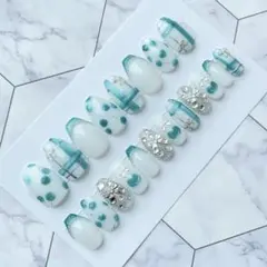 2417.（全サイズ現品販売）マグネット×さくらんぼネイルチップ